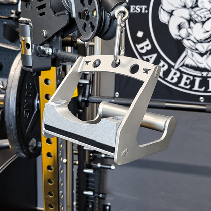 Delt handle shoulder grip
